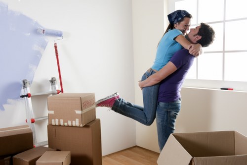 Furniture pick-up and single-item transport by van